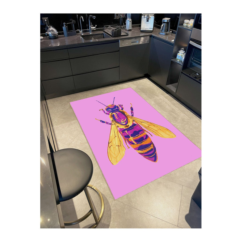 Tapis lavable à la machine à motif tissé à motif de mouches rose, Sous-tapis rectangulaire 4 pi 7 po x 6 pi 7 po inc