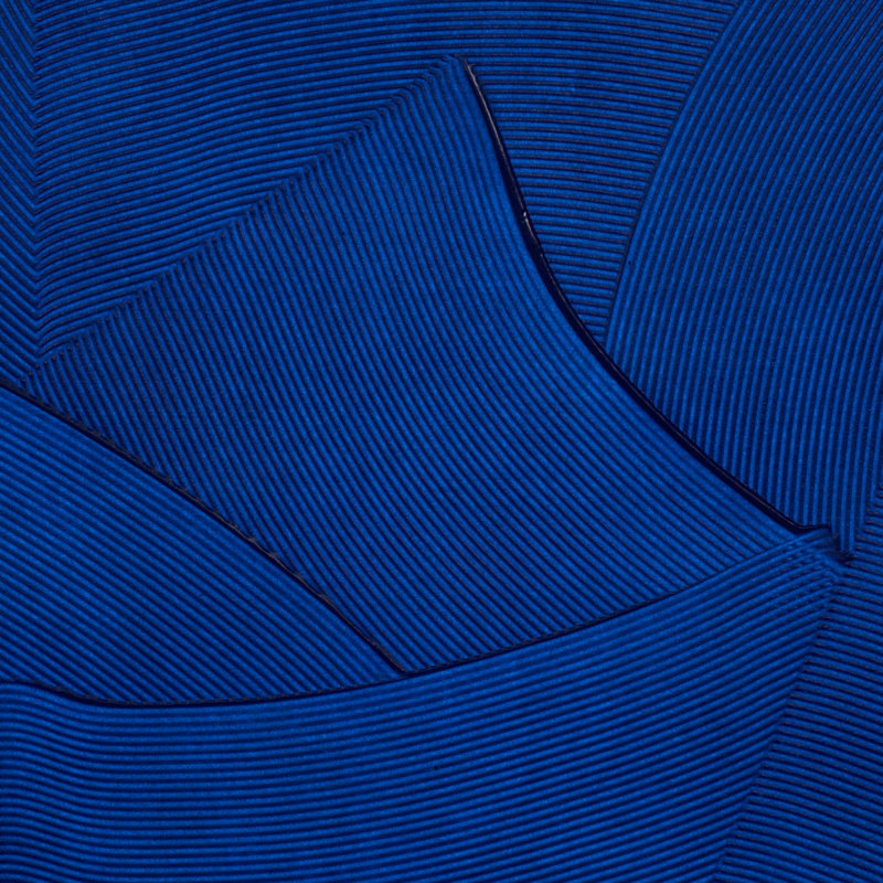 Papier peint Schumacher x David Kaihoi, Bleu d'Yves
