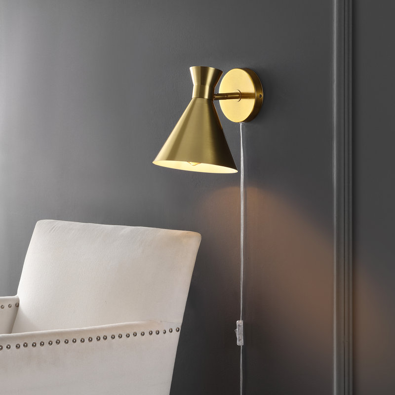 Puliafico Plug-in Armed Sconce, Brass Gold