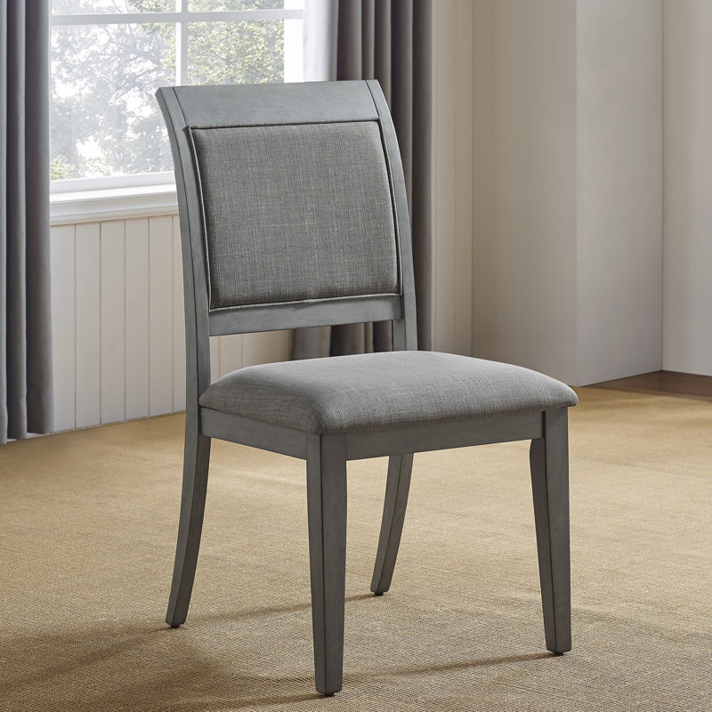 Chaise d'appoint rembourrée Amalga en gris