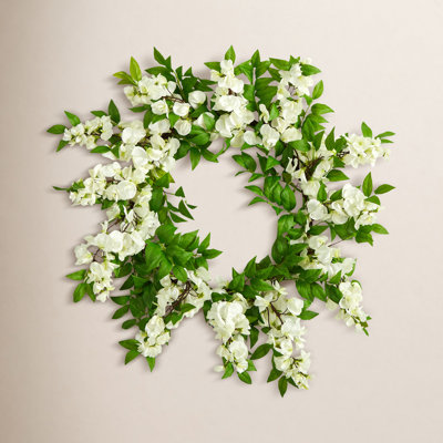 18'' Polyester Wreath