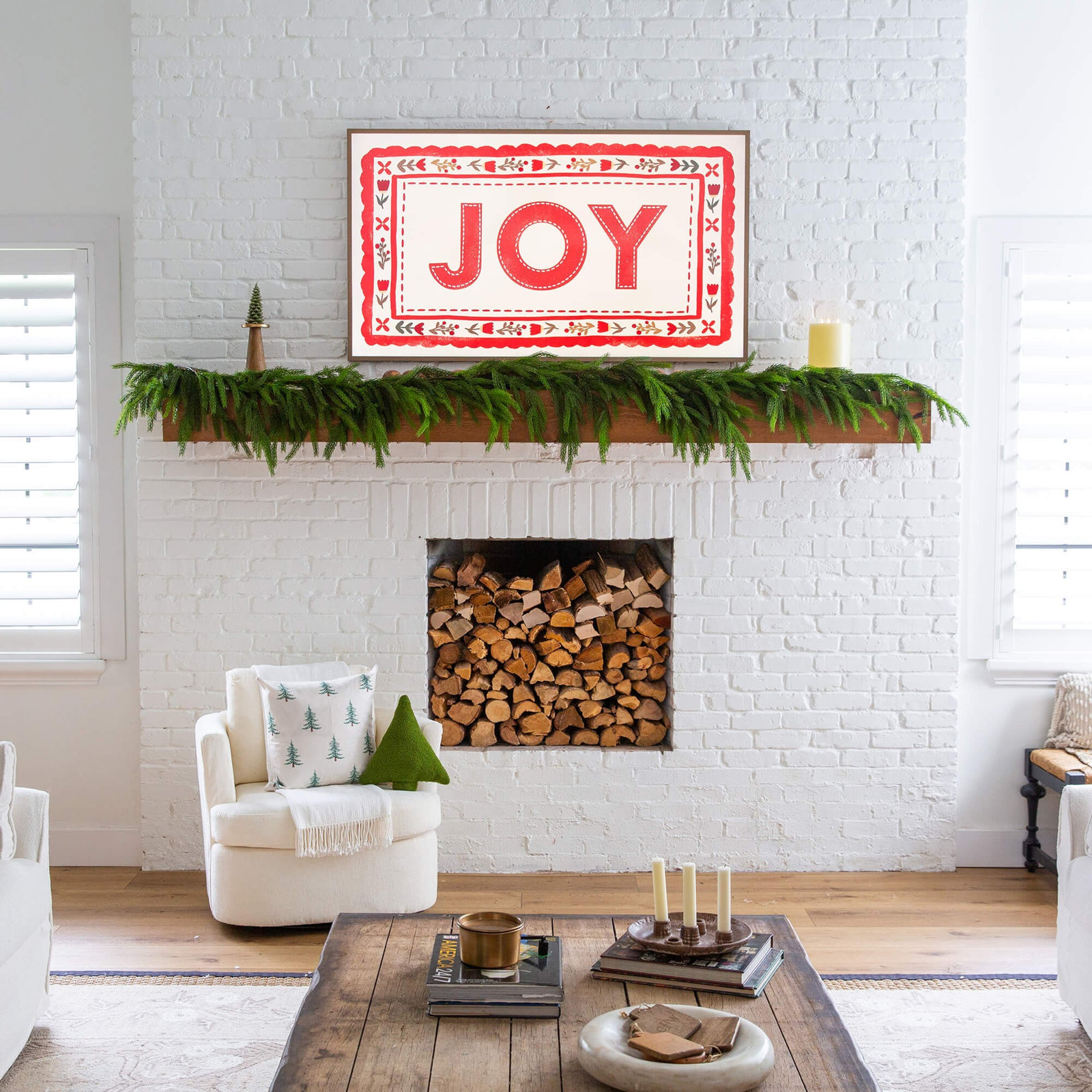 Norfolk Pine Christmas Garland, 10' L, Green