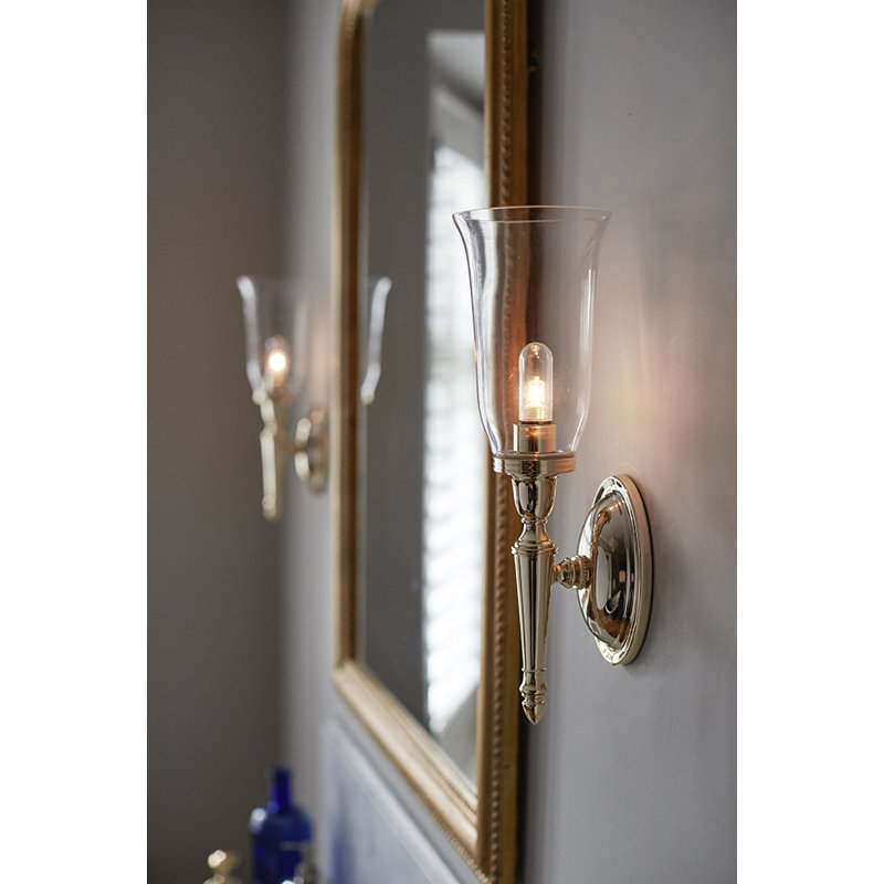 Thornsberry 1-Light Wallchiere, Polished Brass
