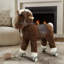 Cheval à bascule pour enfants avec poney en peluche, cadre en bois massif et mécanisme non électrique, idéal pour la salle de jeux et la chambre.