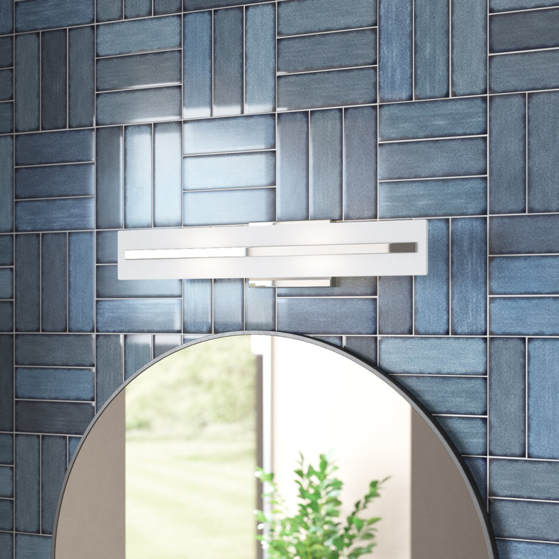 Dimmable Vanity Light, Chrome, 2, 7"H x 24"W x 4.88"D