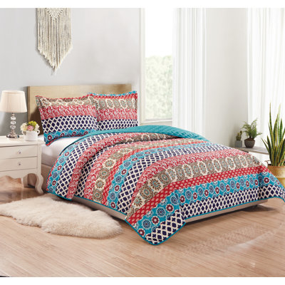 Landrie Polyester Machine Woven Geometric Shapes Quilt