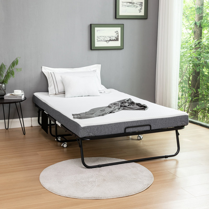 Lit d'invité pliant avec matelas en mousse: 75 po x 45 po, structure en métal, housse de rangement, cadre de détente pliable à roulettes portables, pour une manipulation facile