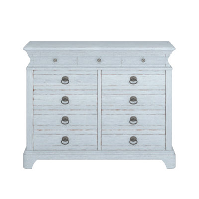 Summer Creek 11 - Drawer Dresser