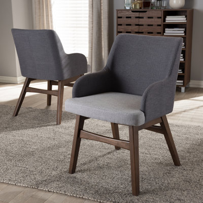 Chaise rembourrée en noyer foncé Collazo