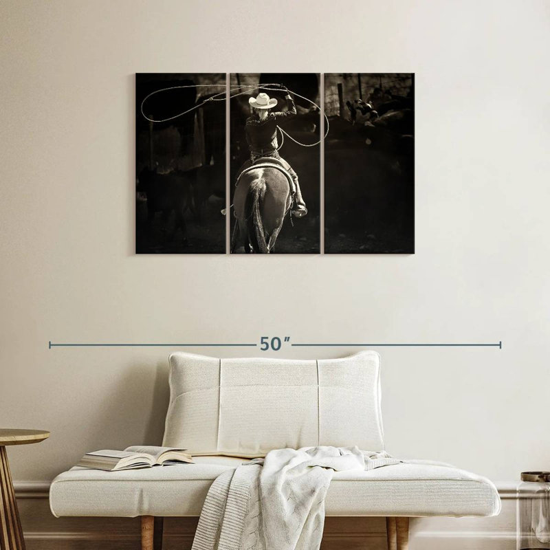 Lelar American Cowgirl Lasso, 24" H x 38" W