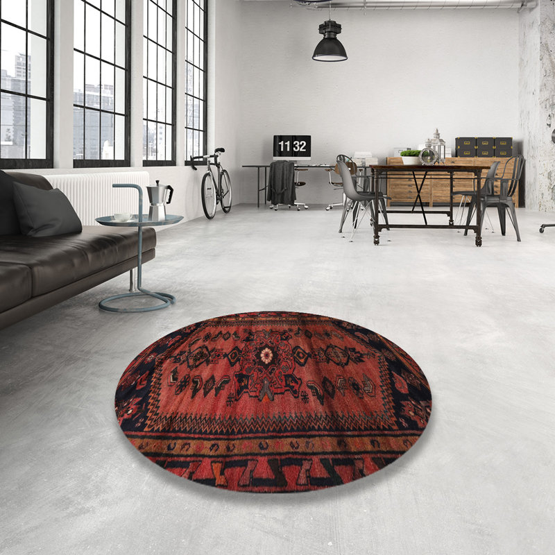 Oriental Indoor Rug, Round 3'