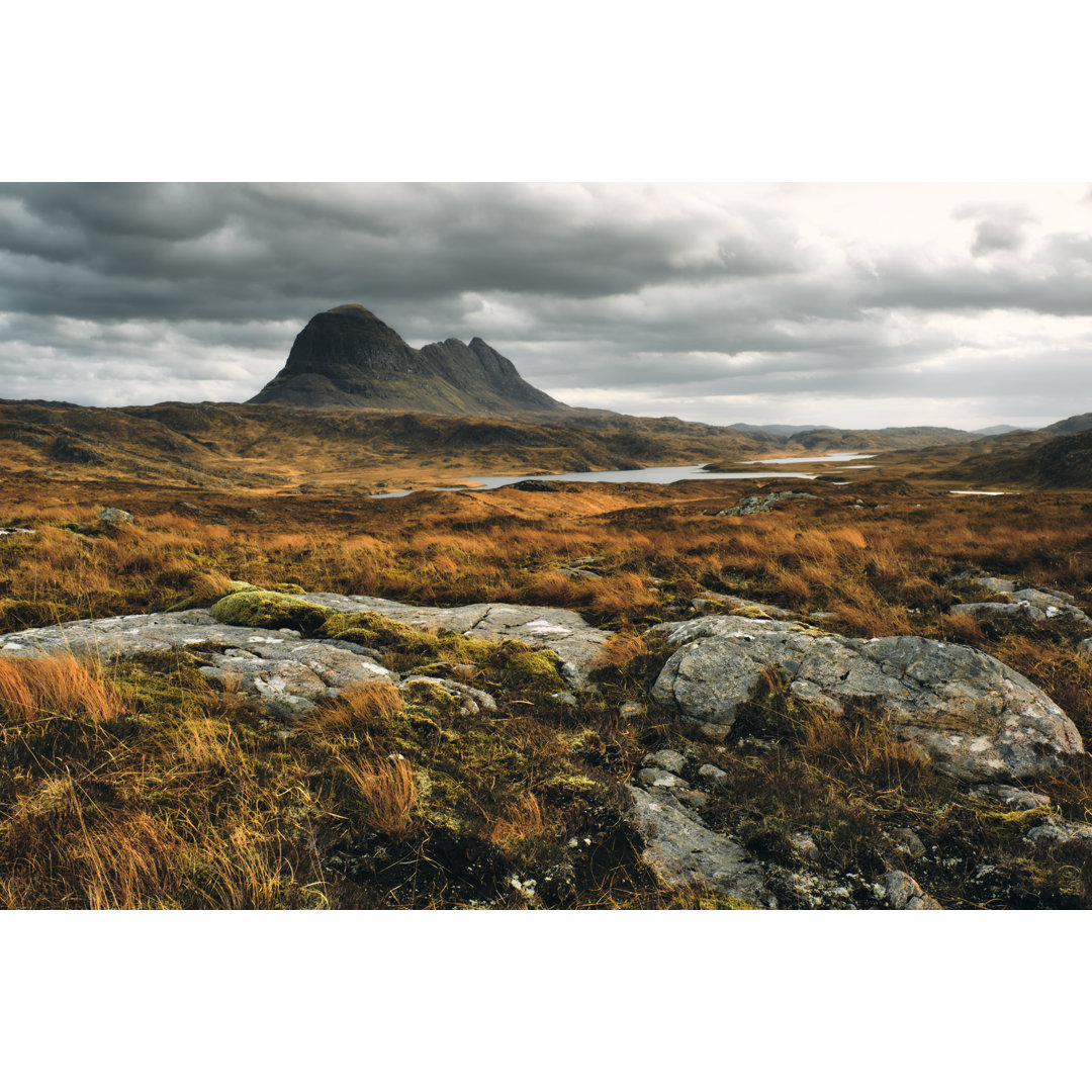 Suilven Mountain von Lucentius - Kunstdrucke auf Leinwand ohne Rahmen