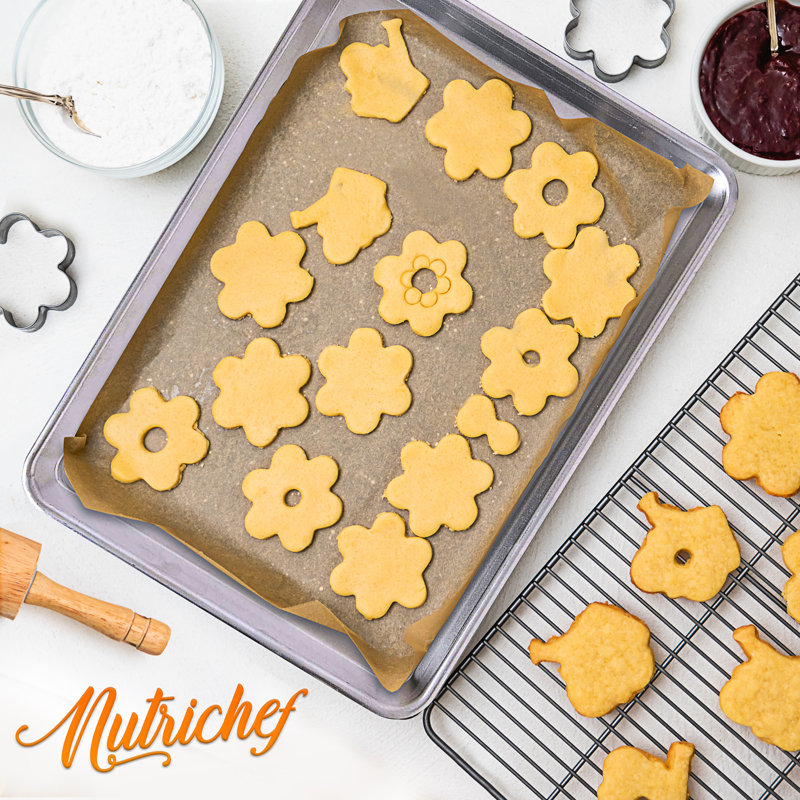 NutriChef Non-Stick Aluminum Baking Sheet with Cooling Rack