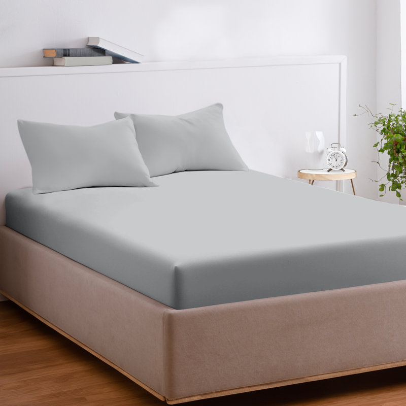 EKOSCIOUS 100% Tencel Lyocell Eucalyptus Sateen Soft Solid, Single Size, 18'' Deep Pocket Fitted Bed Sheet, White - Cool & Softer than Rayon From Bamboo and Silk Sheet