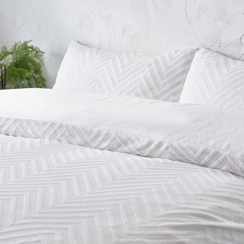 Giselly Duvet Cover Set, White, Super King Duvet Cover + 2 Standard Pillowcases
