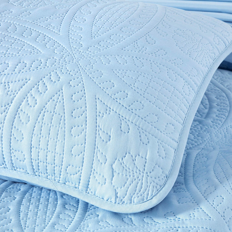 Chambray Blue Queen Microfiber 7-Piece Bed in a Bag Set
