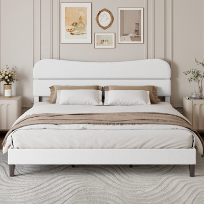 Structure de très grand lit avec tête de lit douce en velours Teddy, lit plateforme avec support en lattes de bois, assemblage facile, silencieux, blanc