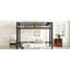 Lit mezzanine simple en métal noir avec support stable, double échelle latérale et style élégant et élégant dans un dortoir