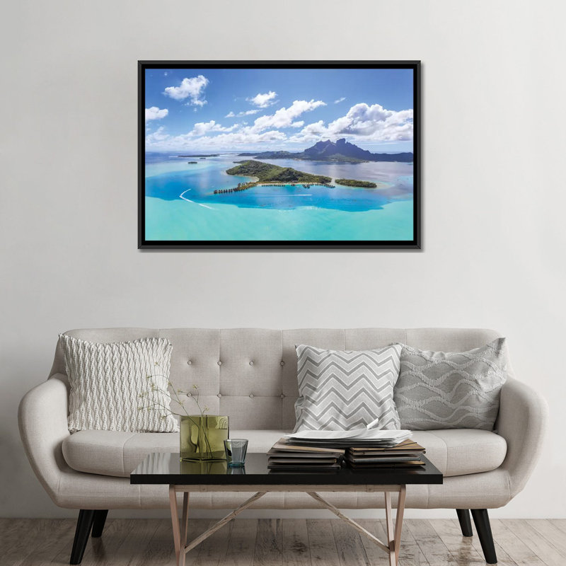 «Bora Bora Island, French Polynesia II» par Matteo Colombo, impression sur toile tendue, H 32 po x l 48 po x P 1,5 po