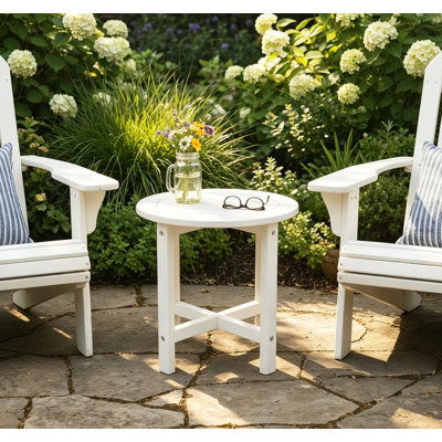 White HDPE Outdoor Side Table, Small 18 in. Square Patio End Table, Weather-Resistant