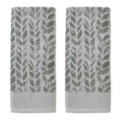 Gracie Oaks Distressed Leaves Hand Towel