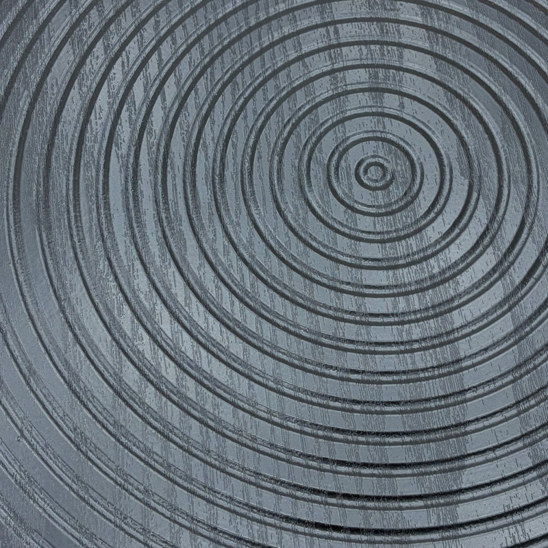Ensemble de 2 petites tables d'appoint rondes à cercles concentriques en bois pour deux tables de chevet en métal