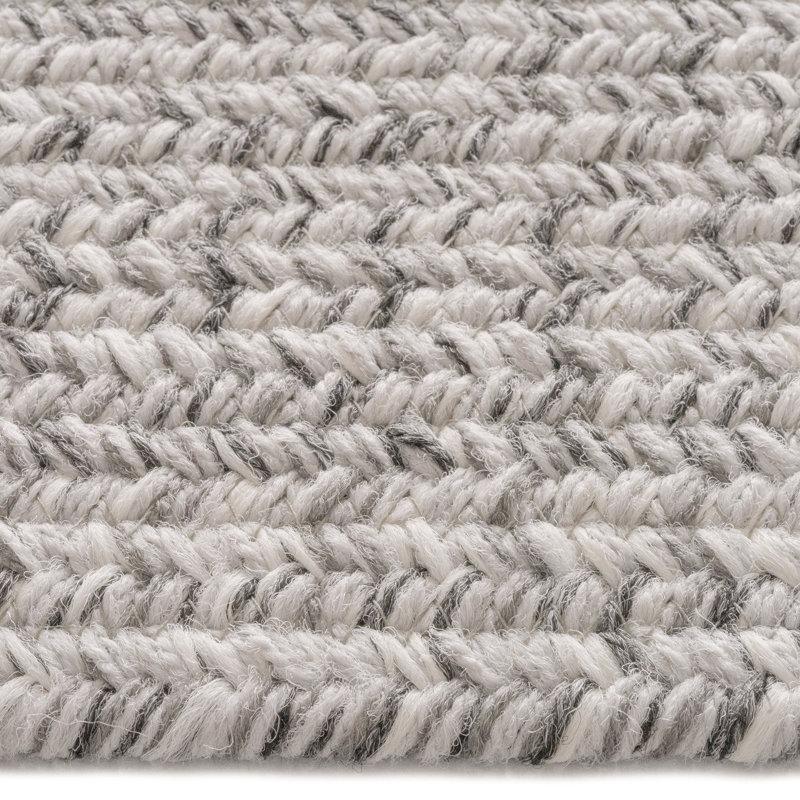 Windall Indoor / Outdoor Rug, Concentric Rectangle 7' x 9'