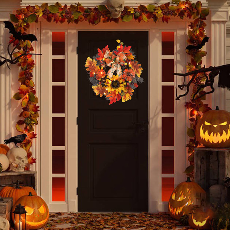 Faux Lighted Mixed Assortment Plastic 24cm Wreath