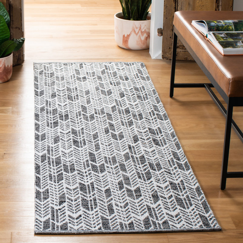 Paz Hand Woven Performance Chevron Rug, Rectangle 3' x 5'