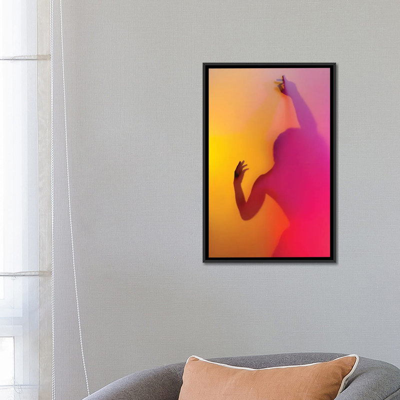«Rainbow Lover II», reproduction d'impression sur toile tendue, H 26 po x l 18 po x P 1,5 po, Toile avec cadre noir