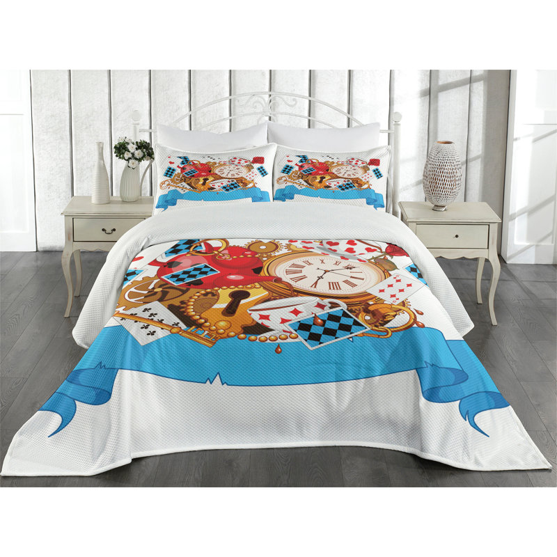 Queen Size White Quilted Bedspread Set with Pillow Shams