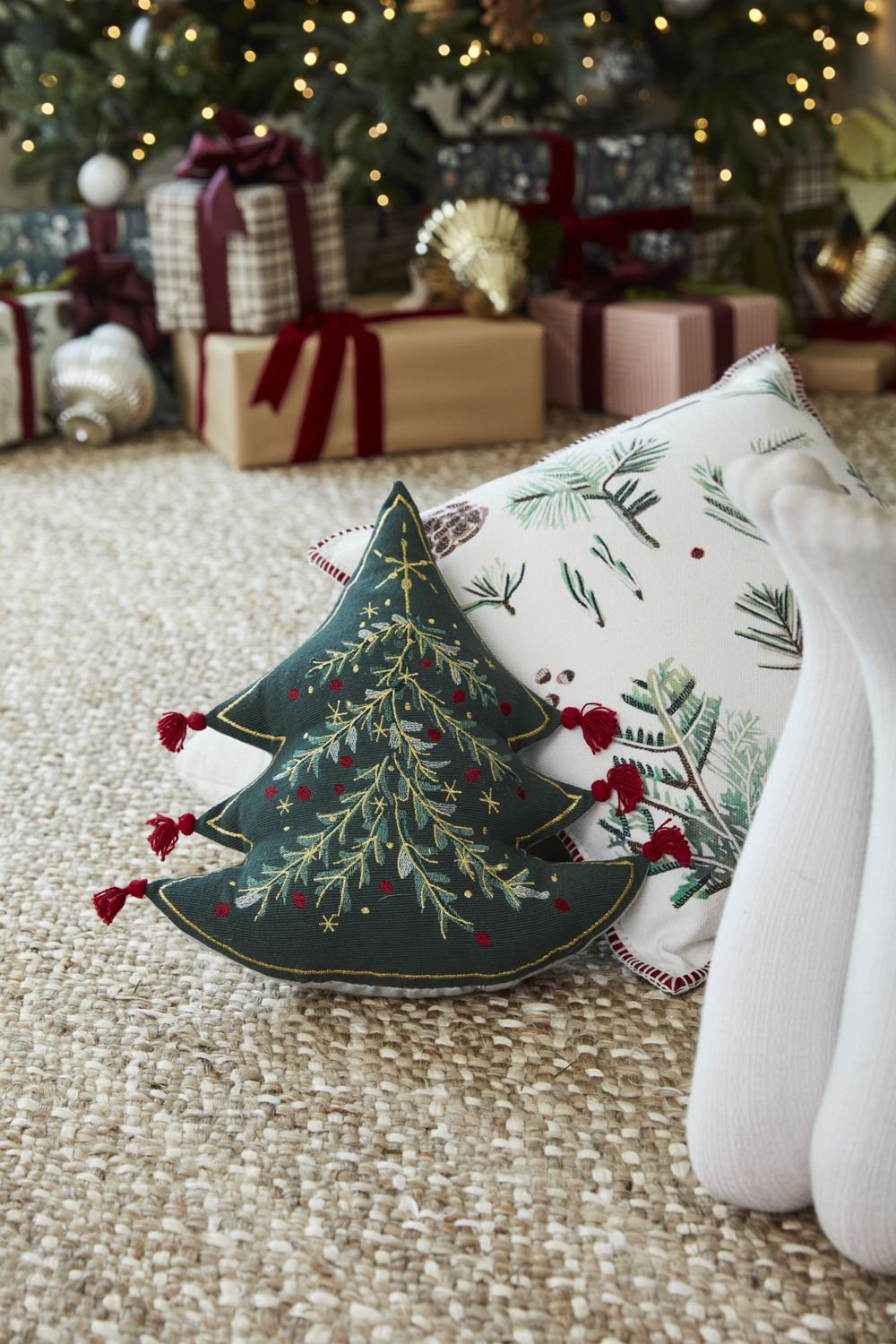 Friedan Fabric Pillow Insert