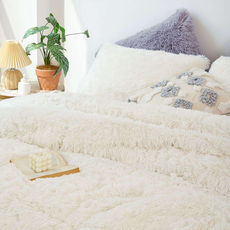 Fluffy Comforter Set 3 Pieces- All Seasons Luxury Fuzzy Comforter With Two Pillowcases, Beige