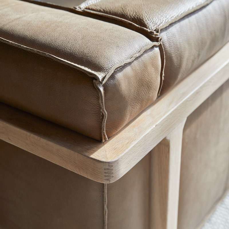 Cobbelwood Leather Loveseat