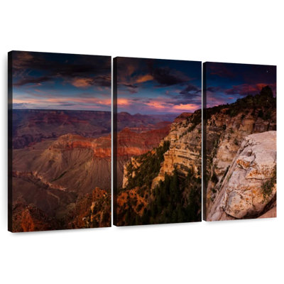 Alvord Sunset At The Grand Canyon