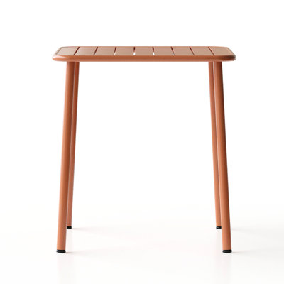 Table basse carrée rouge d'extérieur par Sera pour utilisation sur le balcon et le jardin, peinture renforcée, imperméable, facile à nettoyer, poids quotidien de 26,15 lb, dimensions intérieures de 27,81 po