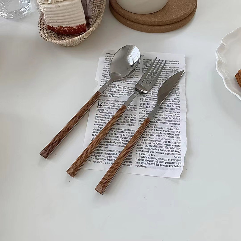 20 Piece Stainless Steel Dinner Spoons And Steak Knives Set, Elegant Wood-Like Handle Cutlery For Restaurant-Style Dining, Durable And Portable Utensils
