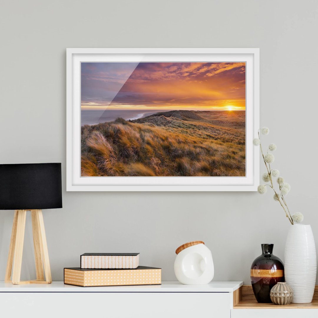 Gerahmtes Poster Sonnenaufgang am Strand von Sylt