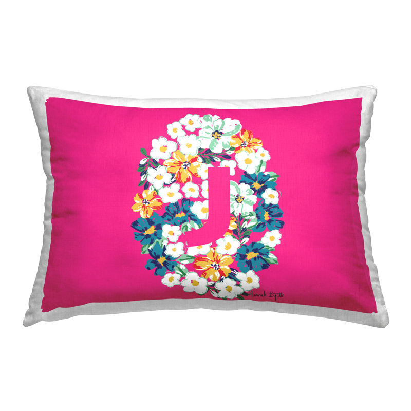 Coussin décoratif à motif floral lettre J par Hannah Louise Byatt