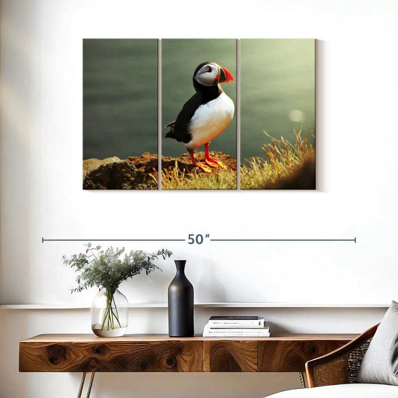 Brampt Proud Puffin, 24" H x 38" W