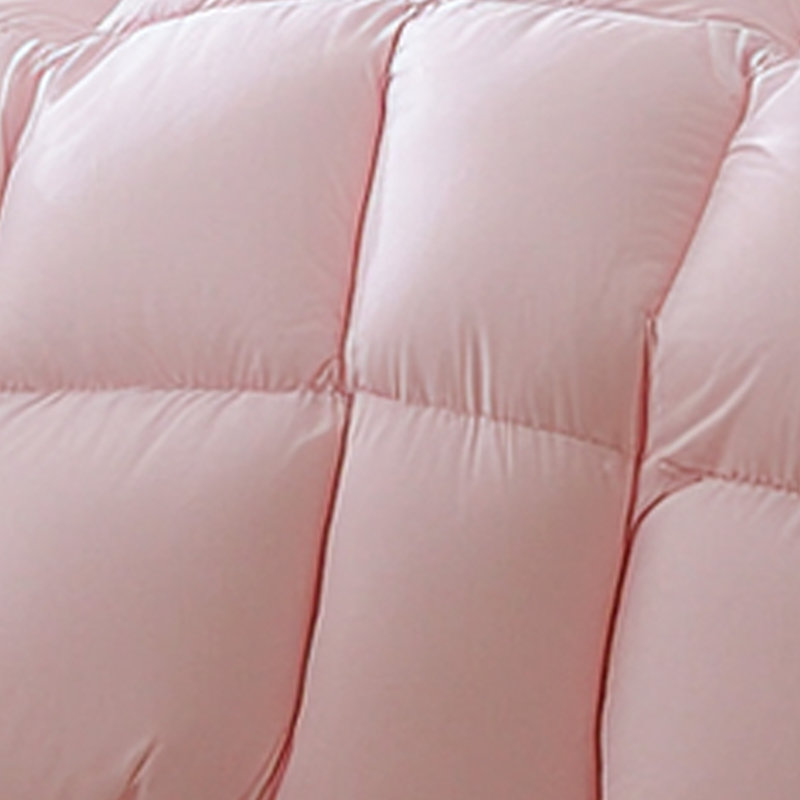 Courtepointe en duvet rose