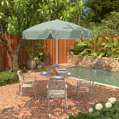 Parasol de patio blanc 7,5 pi avec nervures en fibre de verre et bouton-poussoir inclinable en spectre brume Sunbrella