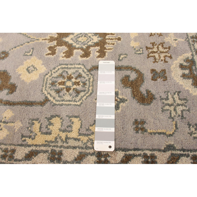 Tapis décoratif en laine de conception unique en laine noué à la main de conception unique 4 pi 1 po x 5 pi 10 po New Age Ushak