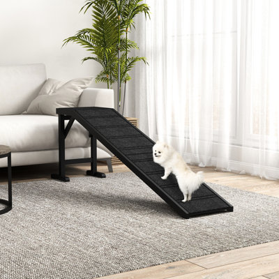 Rampe de mouvement pour chien, 74 po x 16 po x 25 po, noire. Glissement et. Facilite l'escalade des animaux. Soulage l'inconfort articulaire. Assemblage requis L 74 po x l 16 po H 25 po, pin robuste,