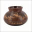 Vase en terre cuite artisanal D11 x 7,9 cm, à col étroit et décor de paon gravé, idéal pour la décoration de table.
