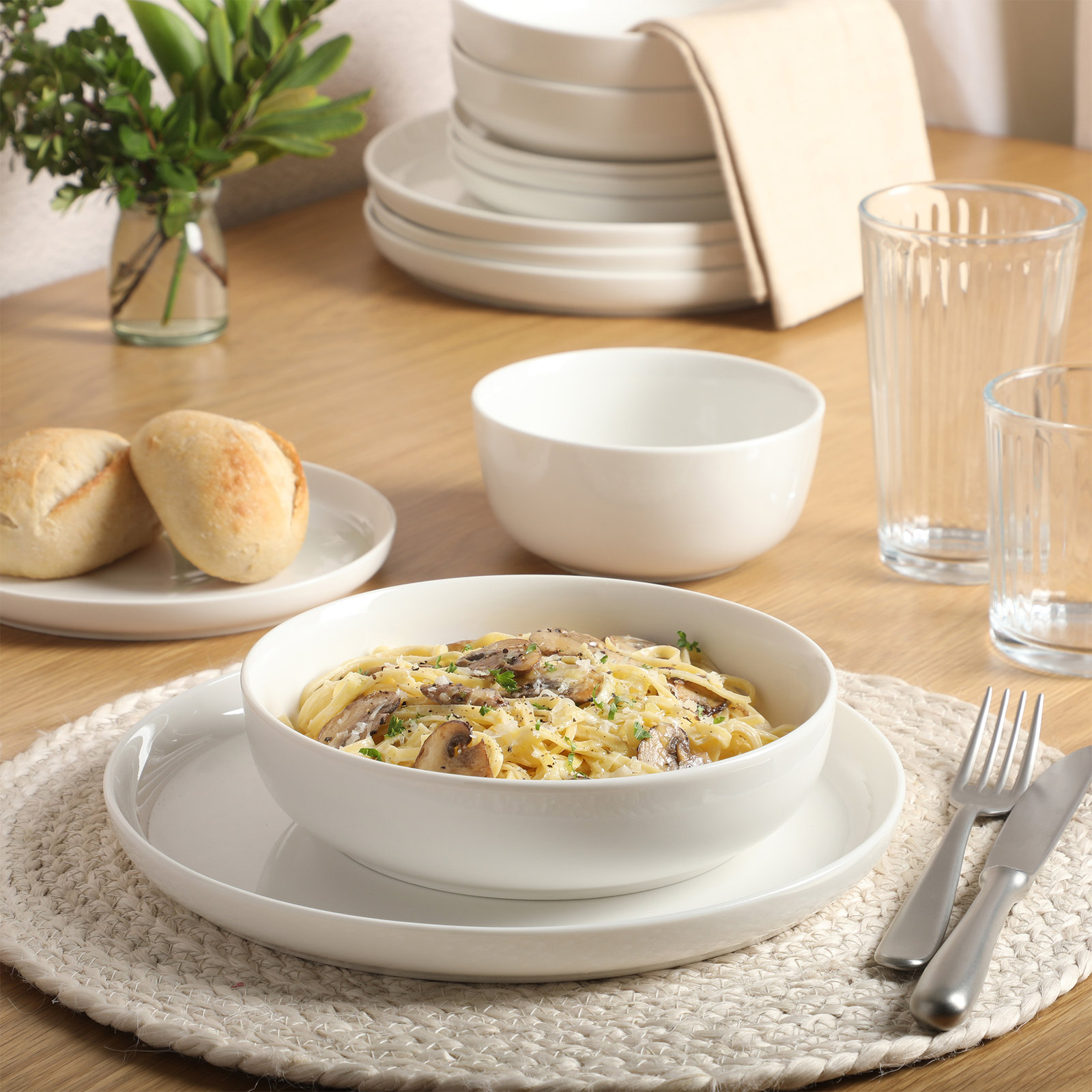 Oslo Porcelain Dinnerware Set, White