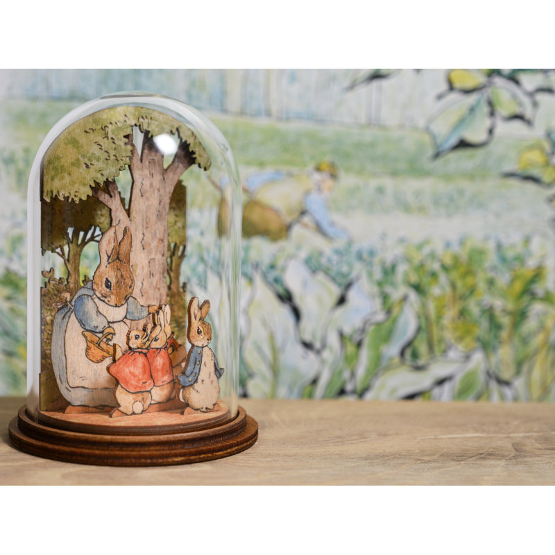 Figurines & Sculptures