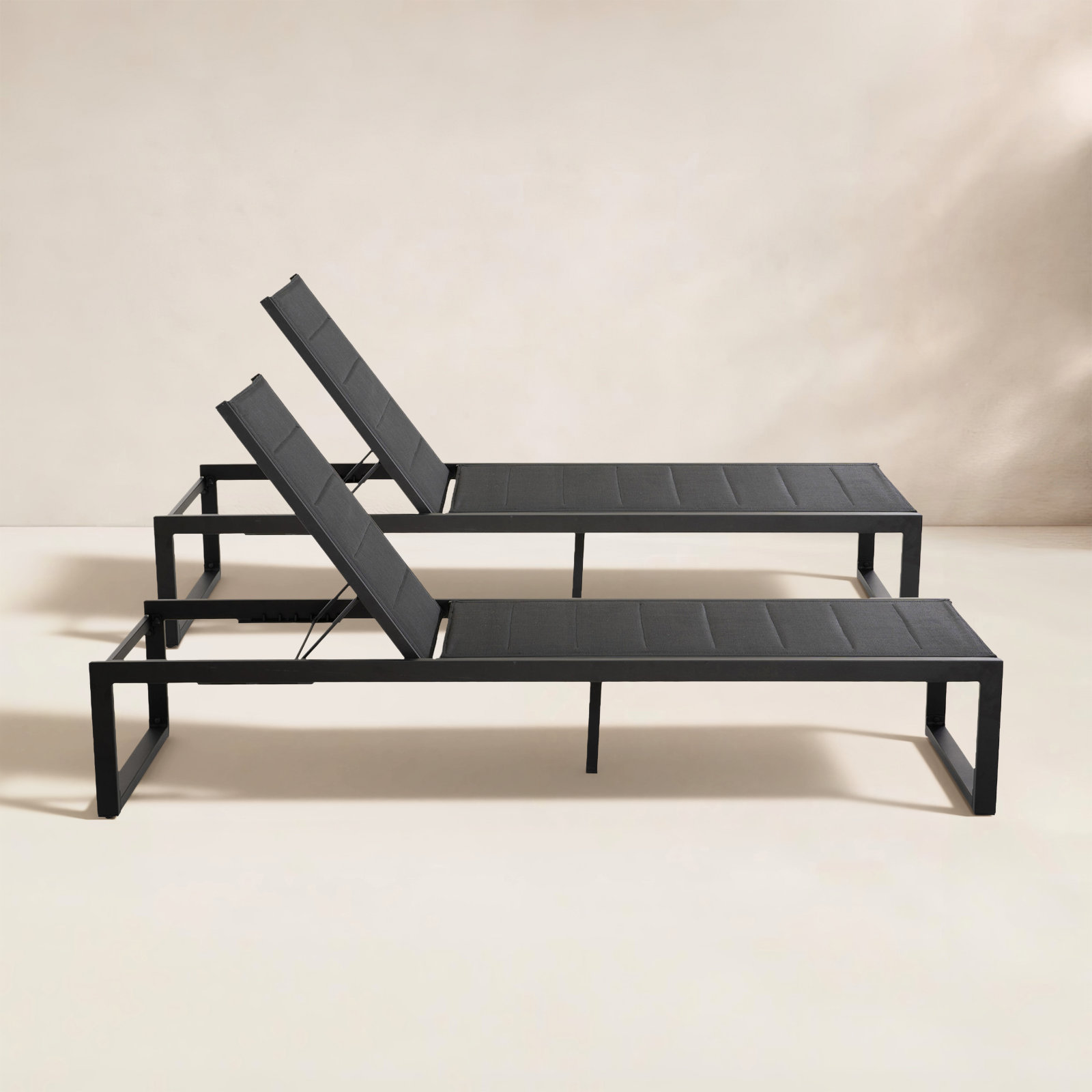 Armando Aluminum Outdoor Chaise Lounge, Black
