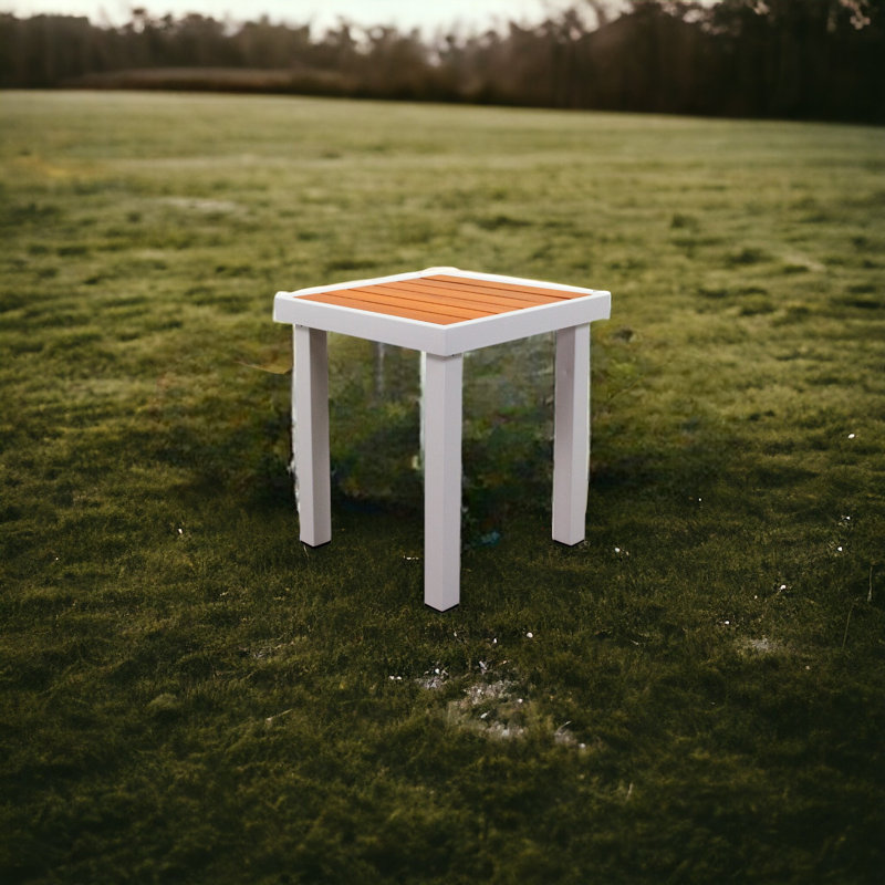 Table d'appoint en acier thermolaqué Catalina