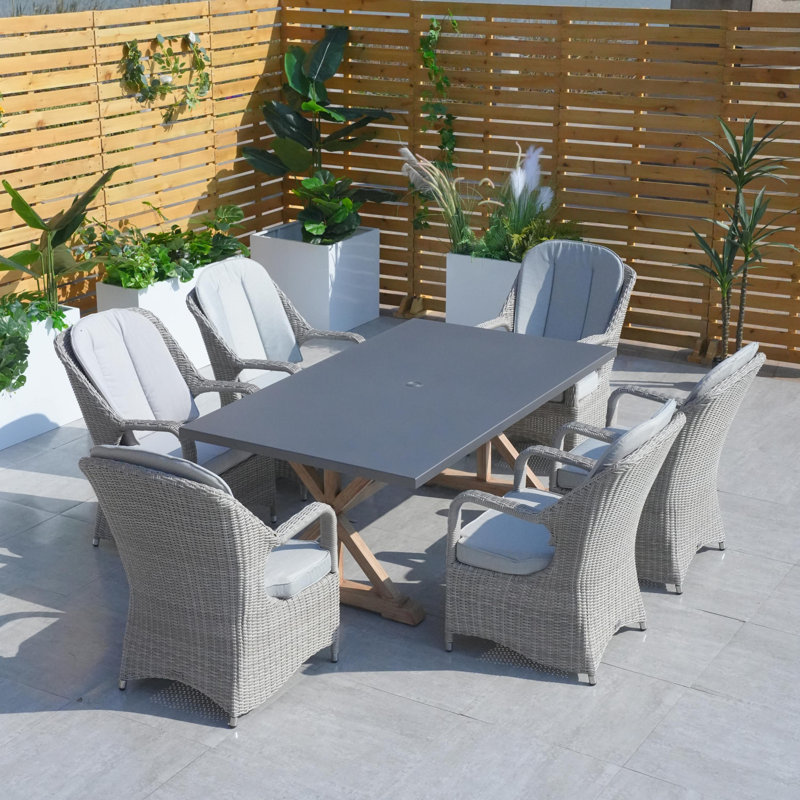 Ensemble repas extérieur pour 6 personnes avec coussins Anivea